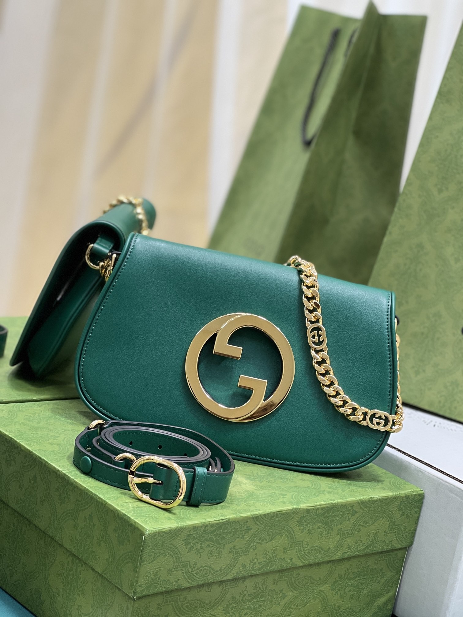 Gucci Blondie Shoulder B
